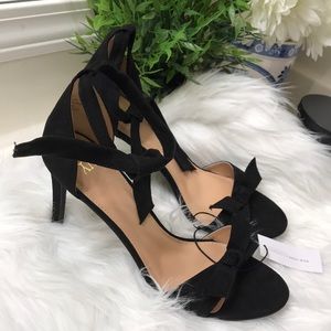 NWT NY&co Black Bow ankle knot open toe pump
